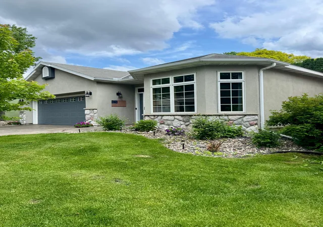 2nd image of 37 Portage Trl, Sauk Rapids, MN 56379 | MLS# 7043313