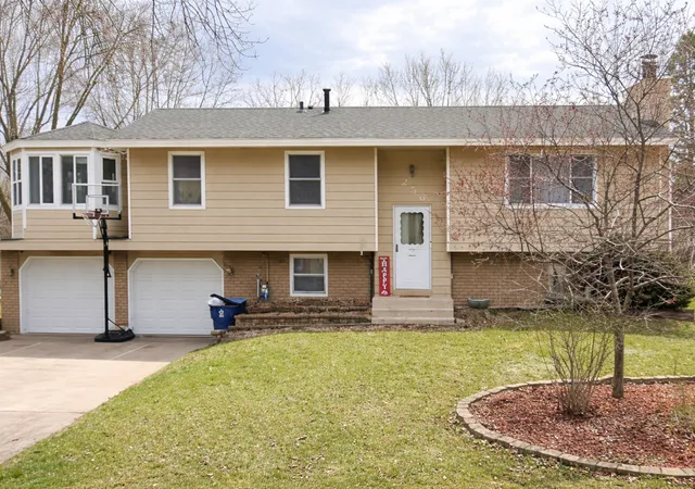 1st image of 256 108th Ave Nw, Minneapolis, MN 55448 | MLS# 7043387