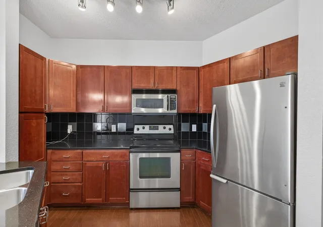 3rd image of 314 E 18Th St, Minneapolis, MN 55404 | MLS# 7043400