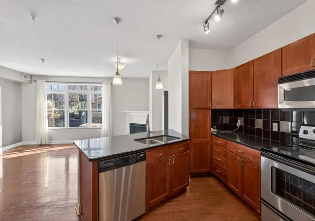 4th image of 314 E 18Th St, Minneapolis, MN 55404 | MLS# 7043400