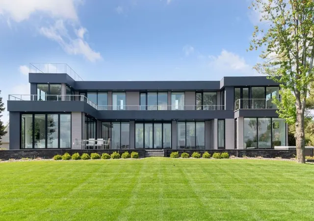 33rd image of 1225 Shoreline Dr, Wayzata, MN 55391 | MLS# 7043520