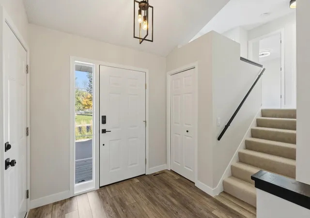 Photo 3 of Single family home for sale at 4087 Raspberry Ridge Rd NE, Prior Lake, MN 55372 | MLS# 7043724 | Listing updated on 2026-10-09