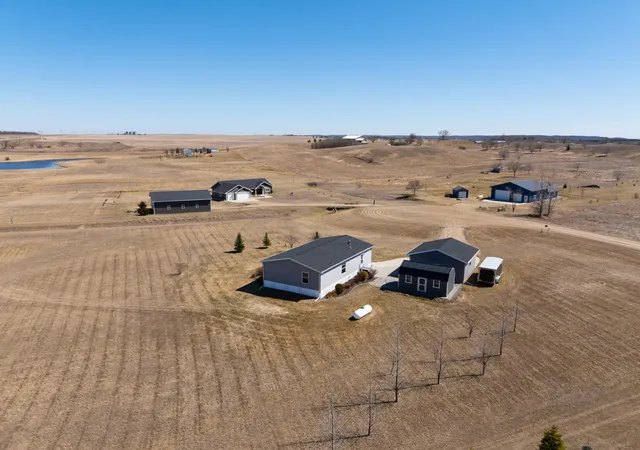 Homes for sale in Audubon, MN | 10531 Cormorant Meadows Dr, Audubon, MN 56511 | MLS# 7043954