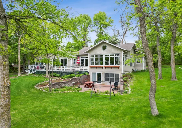 3rd image of 32331 Loon Dr, Vergas, MN 56587 | MLS# 7043985