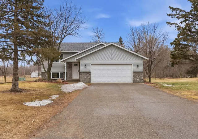 Homes for sale in Clearwater, MN | 4691 148th St Nw, Clearwater, MN 55320 | MLS# 7044001