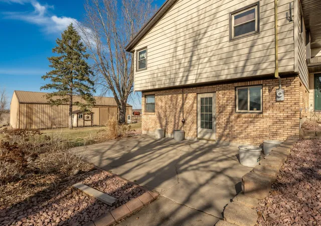 3rd image of 10460 County Road 50, Cologne, MN 55322 | MLS# 7044115