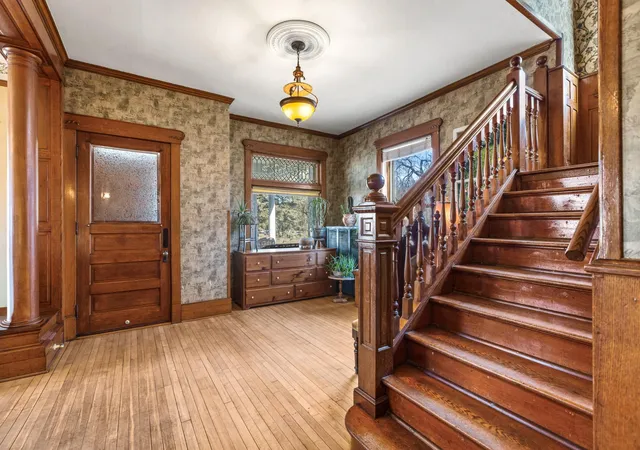 4th image of 930 3Rd Ave, Eau Claire, WI 54703 | MLS# 7044182