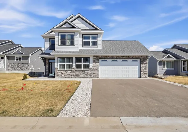 1st image of 9934 14th Cir Ne, Saint Michael, MN 55376 | MLS# 7044190