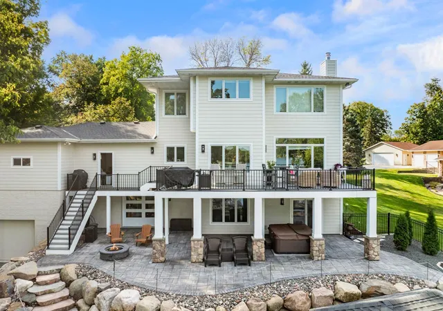 3rd image of 3374 Sycamore Trl Sw, Prior Lake, MN 55372 | MLS# 7044399