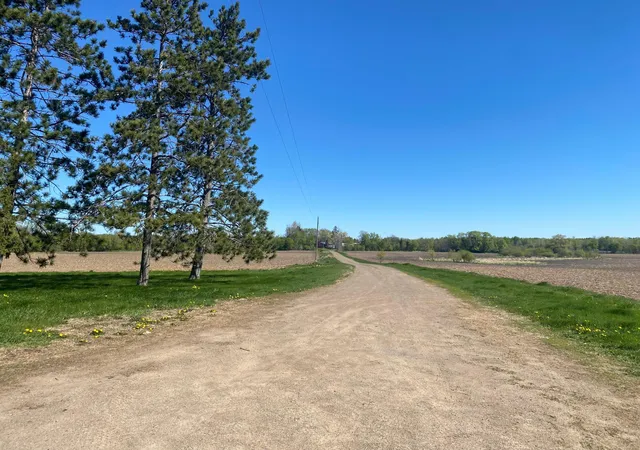 2nd image of 18890 55th St Ne, Foley, MN 56329 | MLS# 7044470