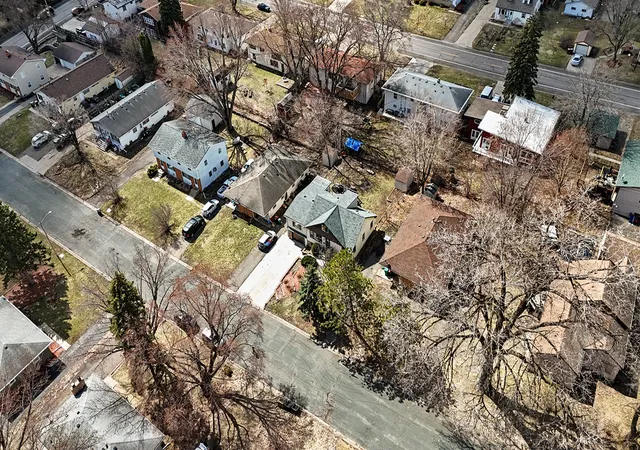 36th image of 4034 Cleveland St Ne, Minneapolis, MN 55421 | MLS# 7044662