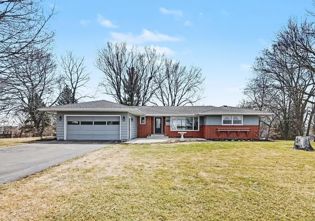 Homes for sale in New Prague, MN | 704 Main St W, New Prague, MN 56071 | MLS# 7044666