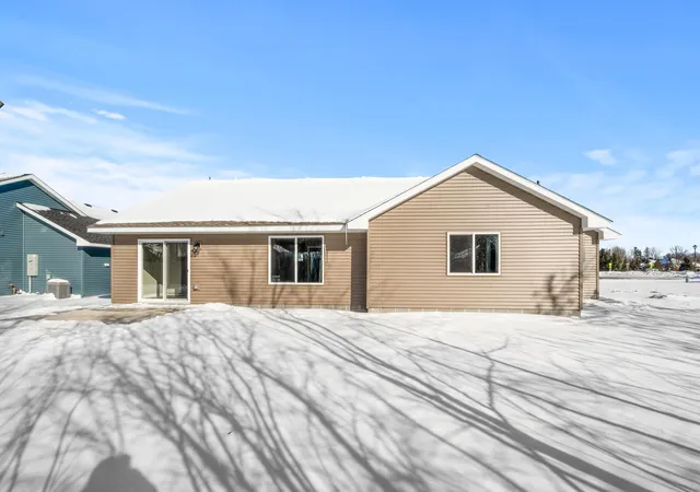 29th image of 7268 Hawthorne Ct, North Branch, MN 55056 | MLS# 7044708