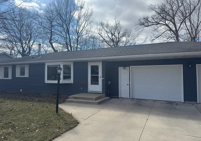 2nd image of 1314 Leif Ave Nw, Owatonna, MN 55060 | MLS# 7044772