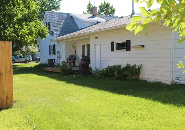 4th image of 222 Washington Ave, Hatton, ND 58240 | MLS# 7044926