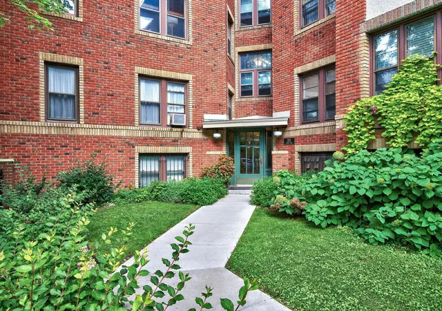 Photo 3 of Condo for sale at 391 Laurel Ave #304, Saint Paul, MN 55102 | MLS# 7045135 | Listing updated on 2026-10-09