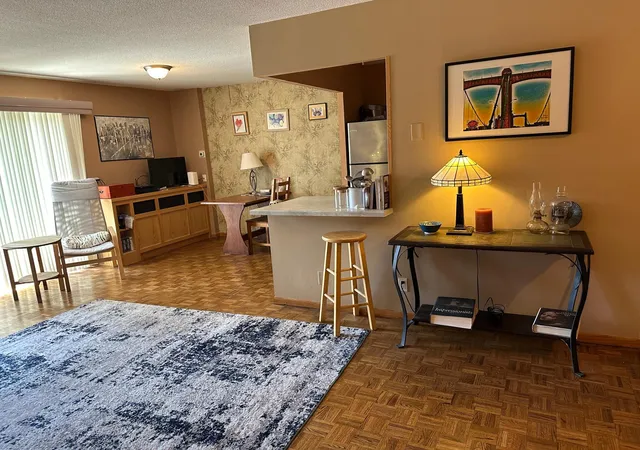 Photo 3 of Condo for sale at 410 Groveland Ave #305, Minneapolis, MN 55403 | MLS# 7045142 | Listing updated on 2026-06-24