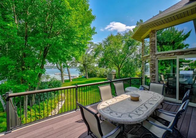 Photo 2 of Single family home for sale at 5256 Oxford St N, Saint Paul, MN 55126 | MLS# 7045191 | Listing updated on 2026-09-20