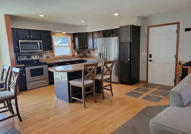 5th image of 500 6Th St Ne, Stewartville, MN 55976 | MLS# 7045291
