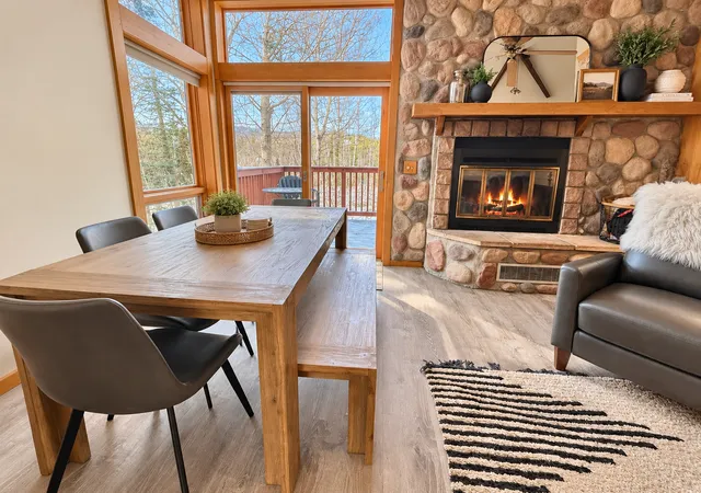 Photo 2 of Single family home for sale at 511 Moose Mountain Dr, Tofte, MN 55615 | MLS# 7045491 | Listing updated on 2026-10-23