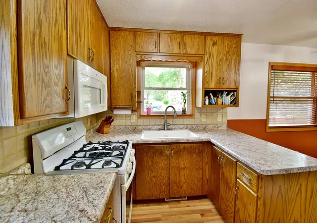 4th image of 311 5Th Ave N, Sauk Rapids, MN 56379 | MLS# 7045682