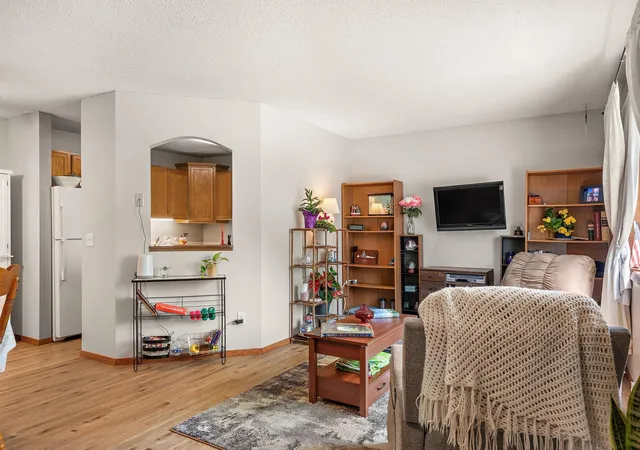 2nd image of 16 E 13th St, Waconia, MN 55387 | MLS# 7045707