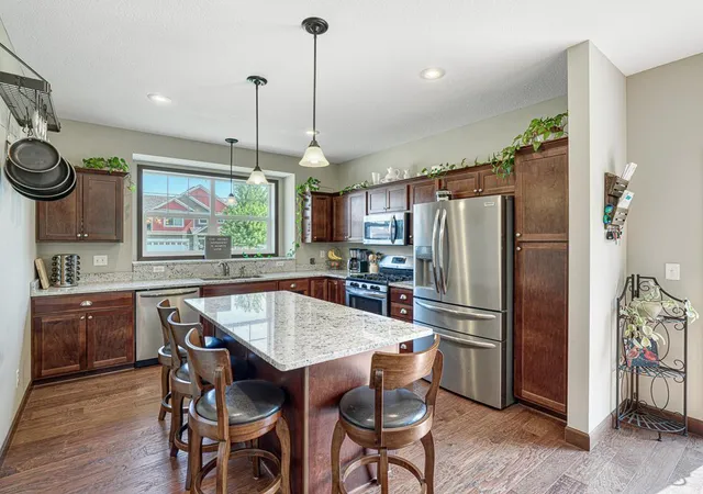 3rd image of 6024 158Th St W, Saint Paul, MN 55124 | MLS# 7045712