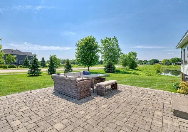 5th image of 6024 158Th St W, Saint Paul, MN 55124 | MLS# 7045712
