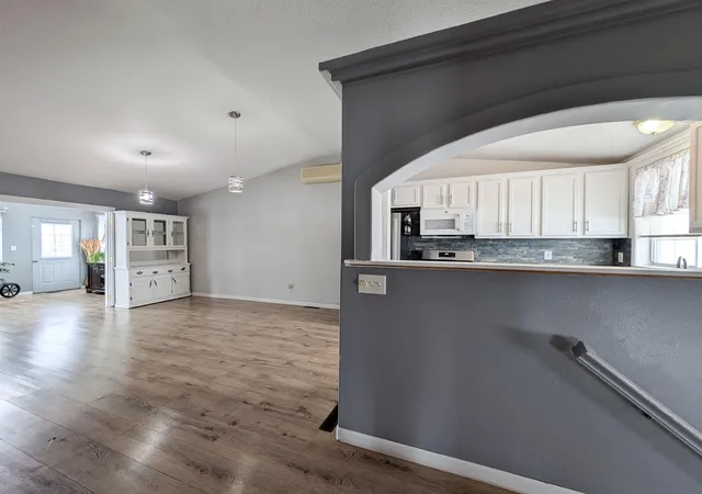 Photo 4 of Single family home for sale at 238 Pinewood Blvd, West Fargo, ND 58078 | MLS# 7045820 | Listing updated on 2026-08-28