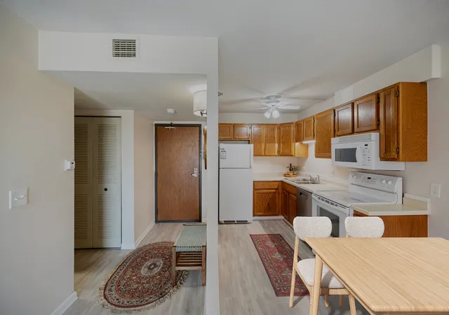 Homes for sale in Richfield, MN | 6615 Lake Shore Dr S #308, Richfield, MN 55423 | MLS# 7045846