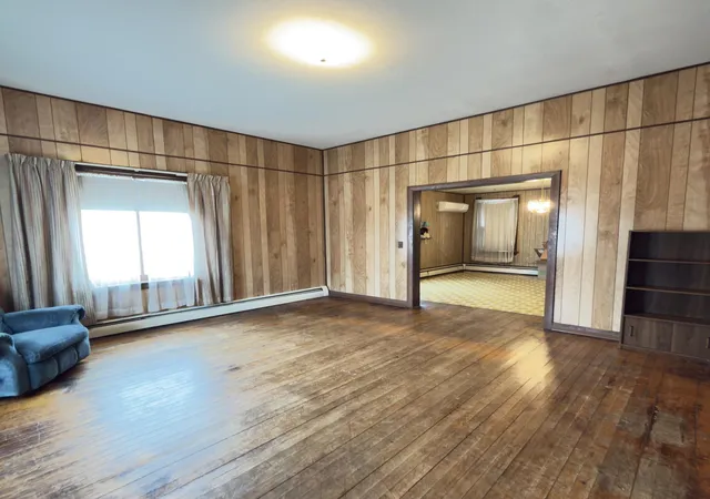 3rd image of 801 Irvine Ave Nw, Bemidji, MN 56601 | MLS# 7045874