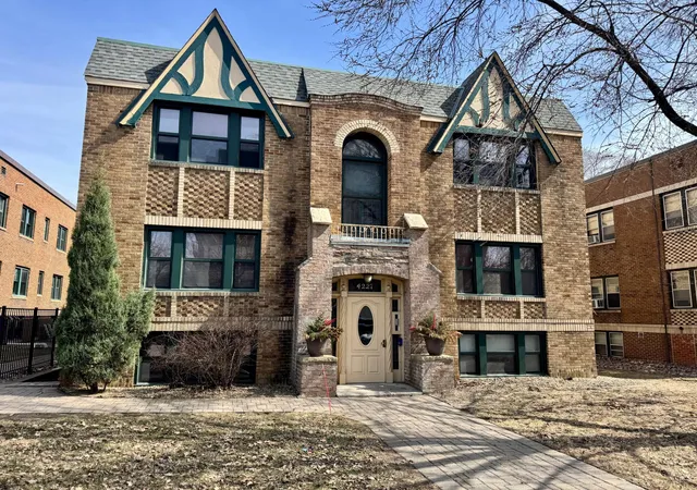 2nd image of 4227 Nicollet Ave #1, Minneapolis, MN 55409 | MLS# 7045929