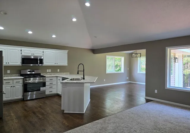5th image of 2533 341St Ave Nw, Cambridge, MN 55008 | MLS# 7046072