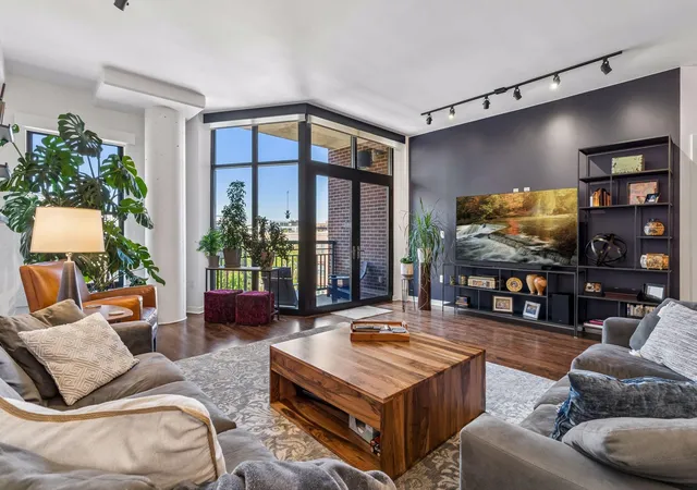 2nd image of 408 N 1st St #509, Minneapolis, MN 55401 | MLS# 7046124
