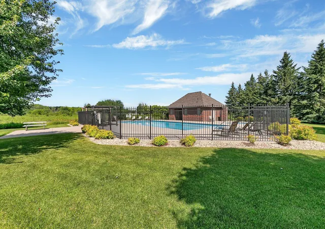 28th image of 3401 Wildflower Rd S, Saint Cloud, MN 56301 | MLS# 7046131