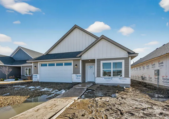 Homes for sale in Lindstrom, MN | 12745 292Nd Ln, Lindstrom, MN 55045 | MLS# 7046132
