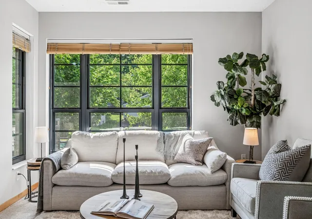 Photo 2 of Condo for sale at 820 Emerald St #110, Saint Paul, MN 55114 | MLS# 7046207 | Listing updated on 2026-07-01