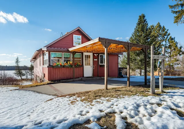 Photo 4 of Single family home for sale at 49616 Ctr Point Rd, Bigfork, MN 56628 | MLS# 7046282 | Listing updated on 2026-09-25