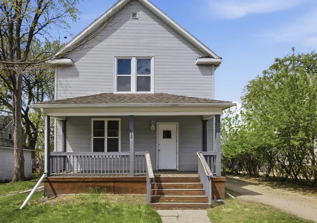 Photo 1 of Single family home for sale at 412 12th Street N, Fargo, ND 58102 | MLS# 7046291 | Listing updated on 2026-08-05