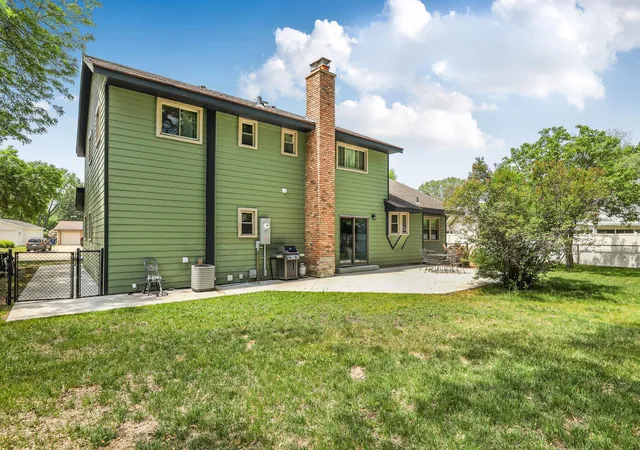 Photo 4 of Sale Pending at 14 Pandolfo Pl, Saint Cloud, MN 56303 | MLS# 7046355 | Listing updated on 2026-10-01