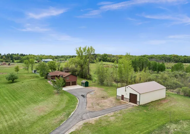 2nd image of 43224 Cedarcrest Trl, Harris, MN 55032 | MLS# 7046438