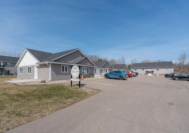 Homes for sale in Elysian, MN | 220 Maple Ave Sw, Elysian, MN 56028 | MLS# 7046788