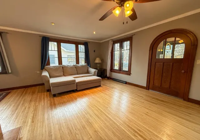 4th image of 435 Harrison St, Lewiston, MN 55952 | MLS# 7046808