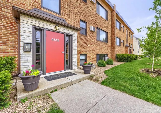 1st image of 4515 Grand Ave S #103, Minneapolis, MN 55419 | MLS# 7046940
