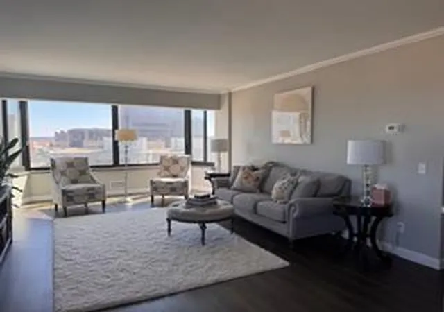 3rd image of 207 5Th Ave Sw #808, Rochester, MN 55902 | MLS# 7046984