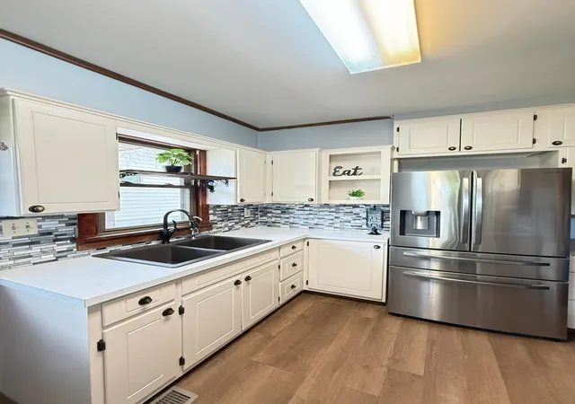 2nd image of 112 4th St Nw, Ortonville, MN 56278 | MLS# 7047020