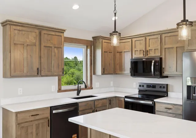 5th image of 521 Summit Circle, Baldwin, WI 54002 | MLS# 7047036