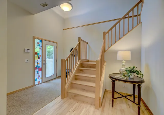 Photo 3 of Single family home for sale at 552 Summit Ave, Saint Paul, MN 55102 | MLS# 7047265 | Listing updated on 2026-10-02