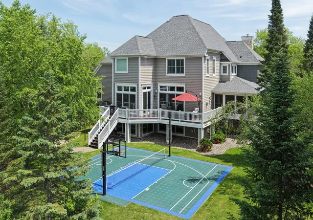 3rd image of 3312 Crestmoor Bay, Saint Paul, MN 55125 | MLS# 7047322