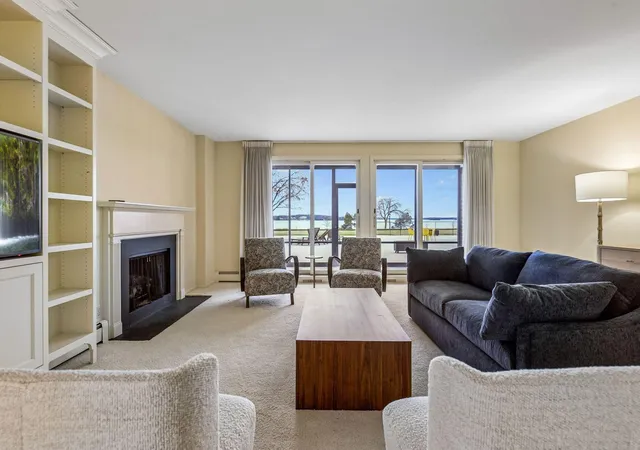 Homes for sale in Wayzata, MN | 540 Indian Mound St #1A, Wayzata, MN 55391 | MLS# 7047326